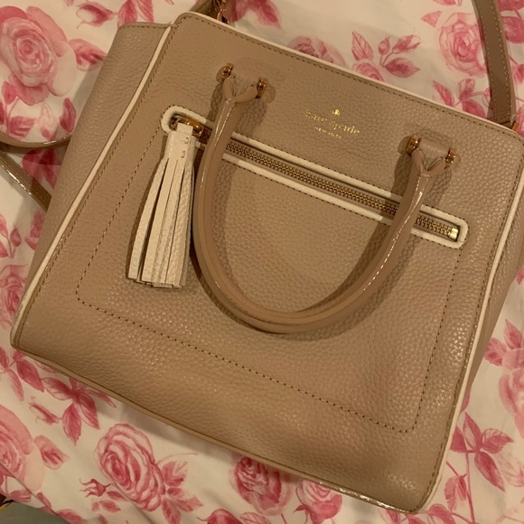 Kate Spade Tan and White Purse - Picture 1 of 6